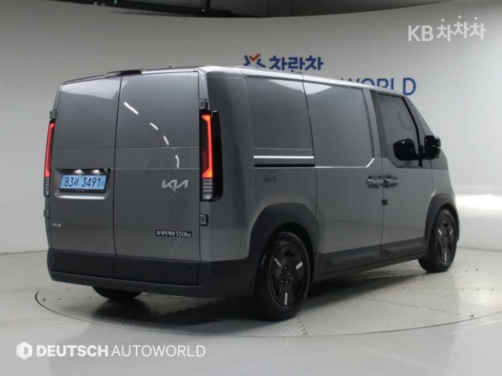 Kia PV5 — miniaturë 2