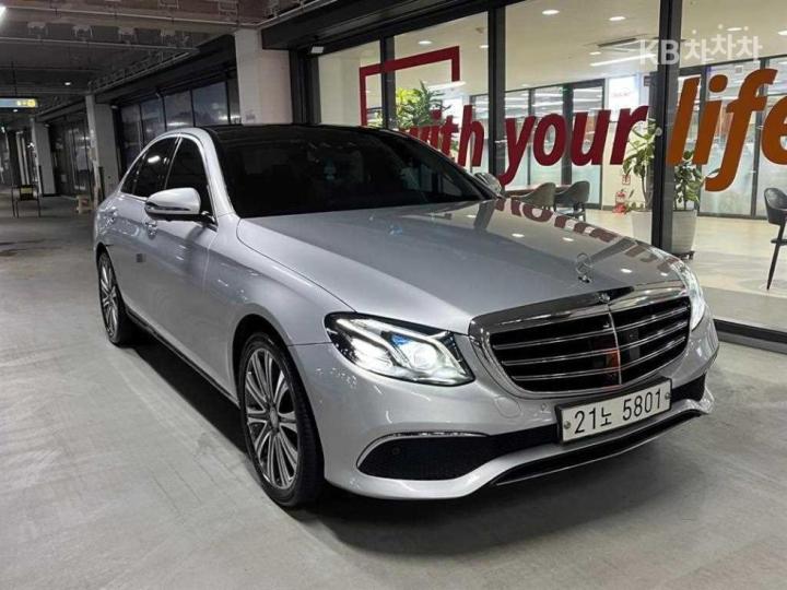 Mercedes-Benz E-klasse e400 4matic exclusive — foto 1
