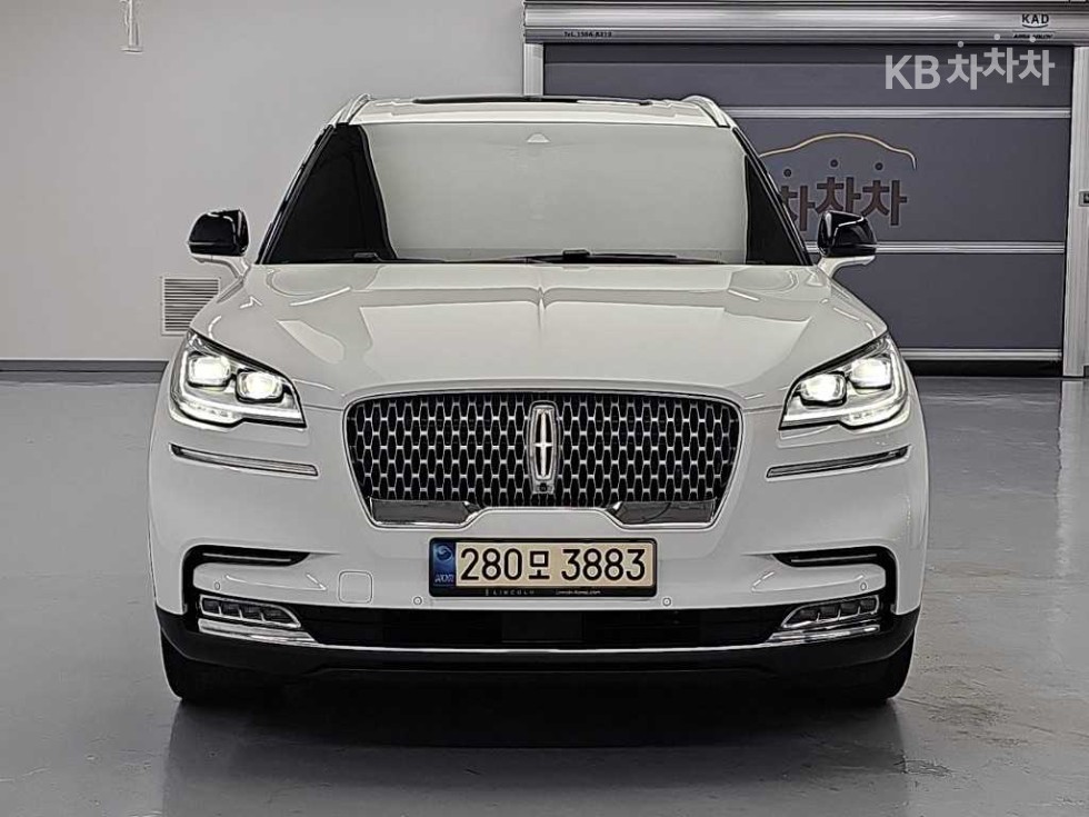 Lincoln Aviator