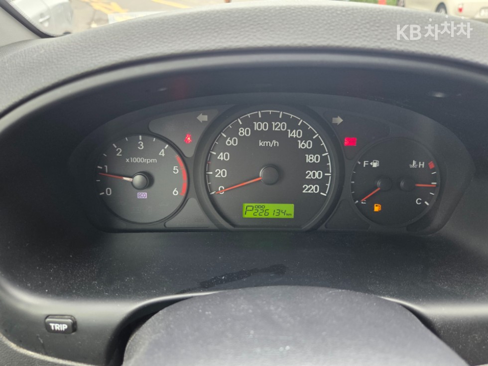 Hyundai Starex — miniaturë 12