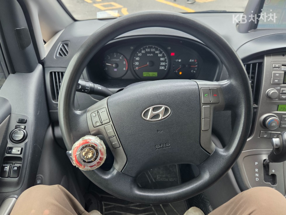 Hyundai Starex — miniaturë 13