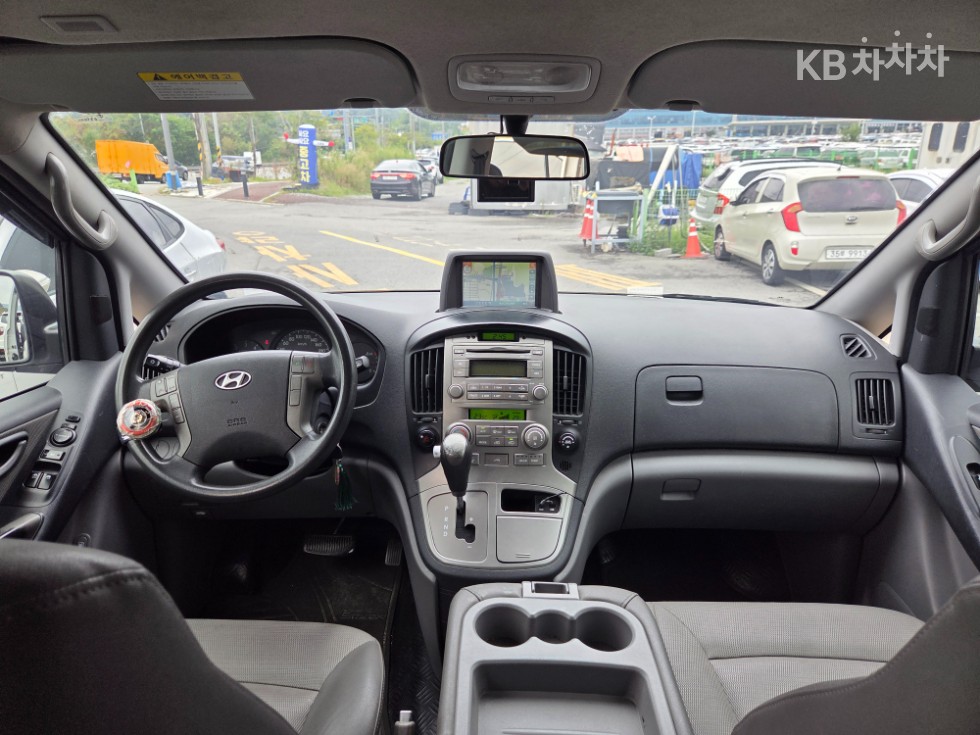 Hyundai Starex — miniaturë 14