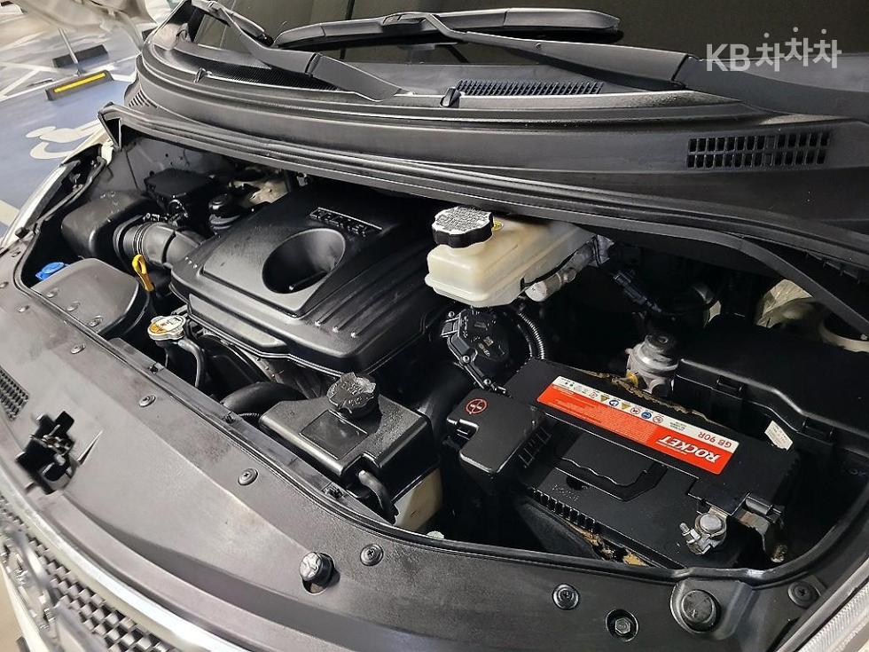 Hyundai Starex — miniaturë 19