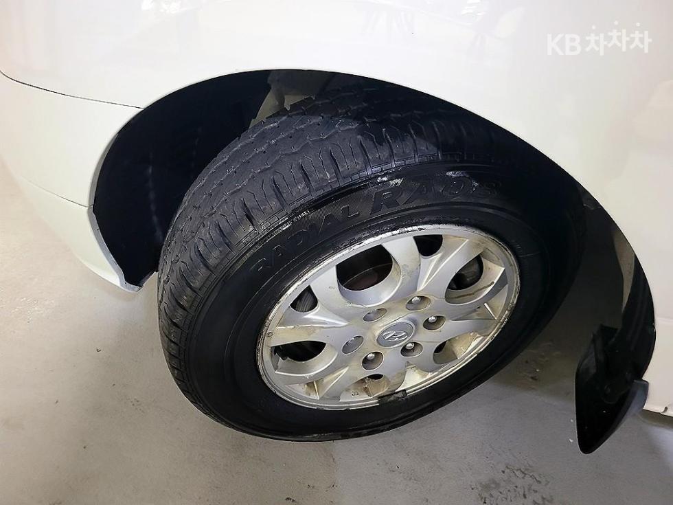 Hyundai Starex — miniaturë 20