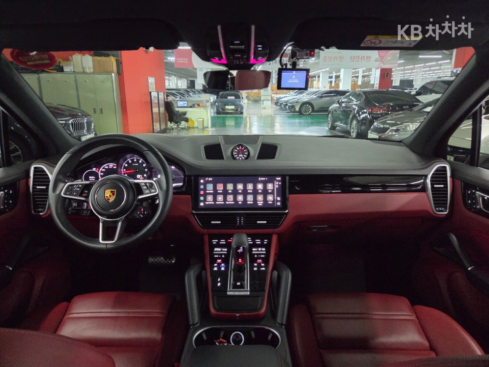 Porsche Cayenne — miniaturë 7