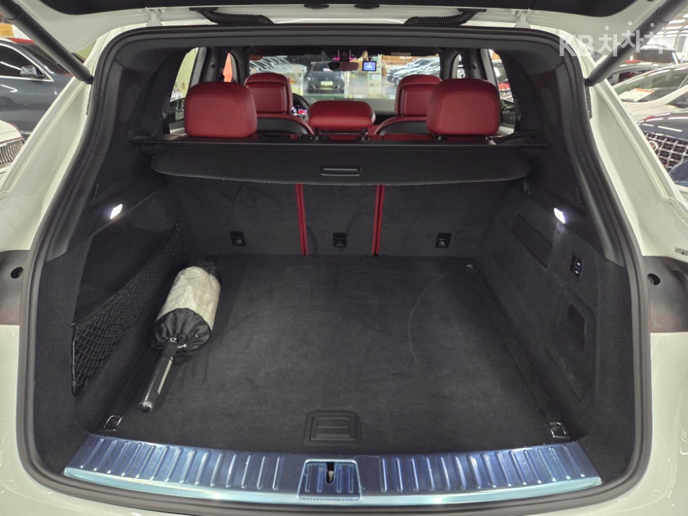Porsche Cayenne — miniaturë 28