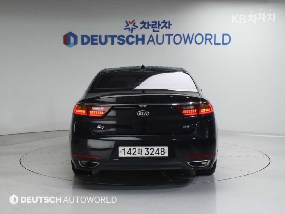 Kia K7 — miniaturë 4