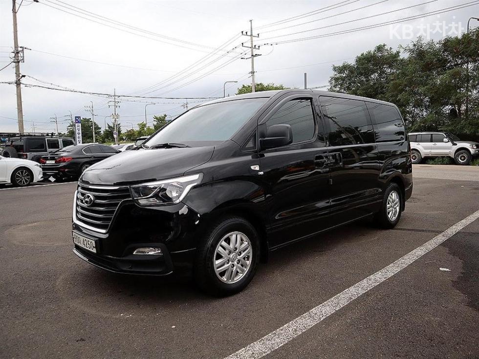 Hyundai Starex — miniaturë 2