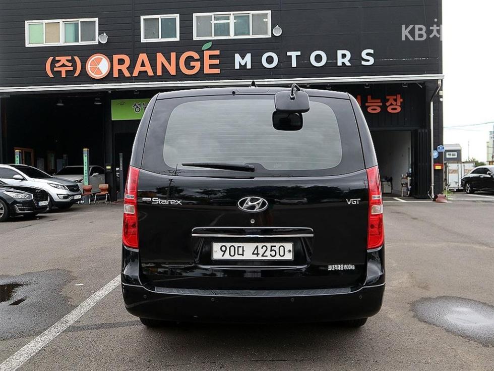 Hyundai Starex — miniaturë 4
