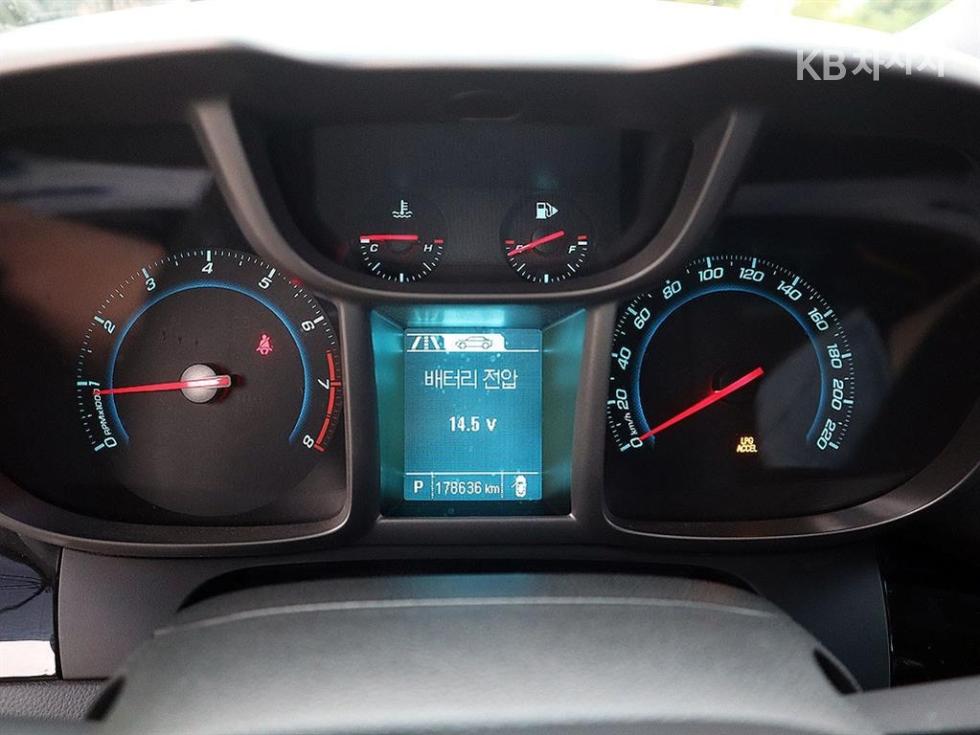 Chevrolet Orlando — miniaturë 9
