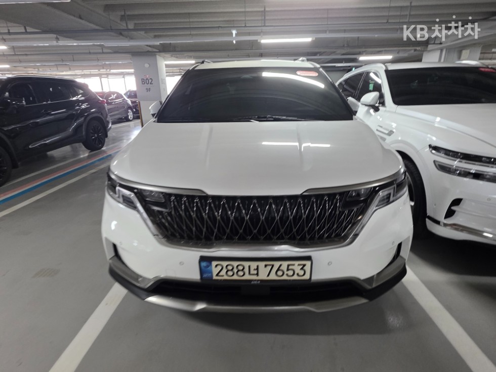 Kia Carnival — miniaturë 2