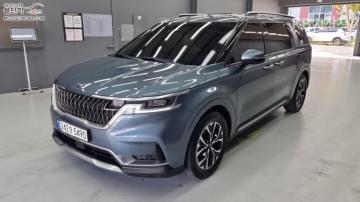 Kia Carnival D2.2 9인승 시그니처 — foto 1