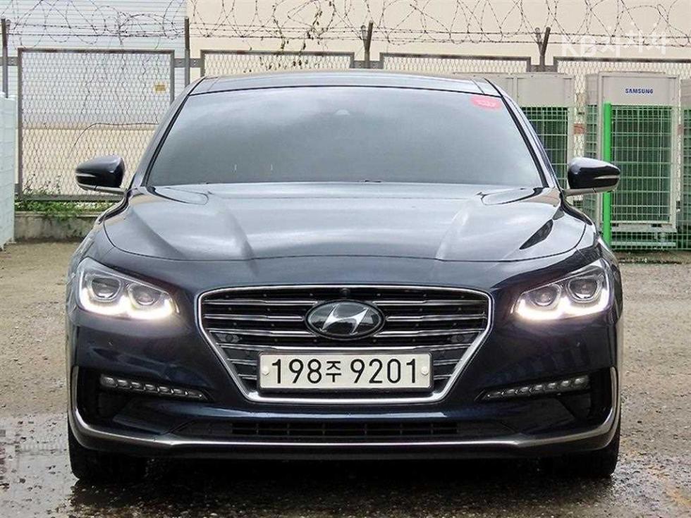Hyundai Grandeur