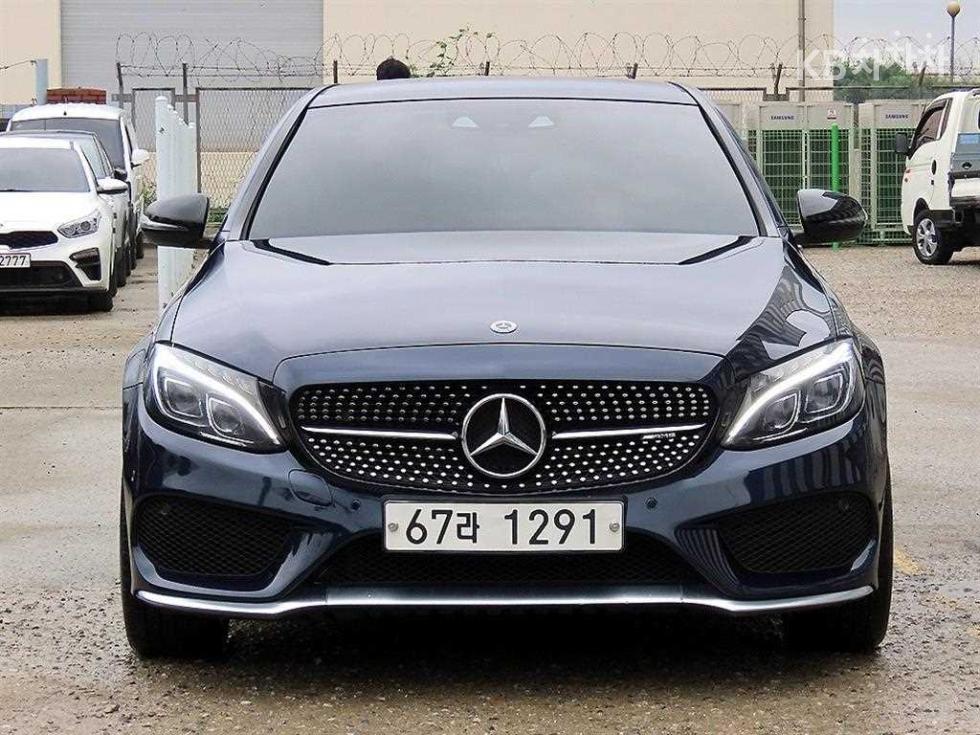 مرسيدس C-Class
