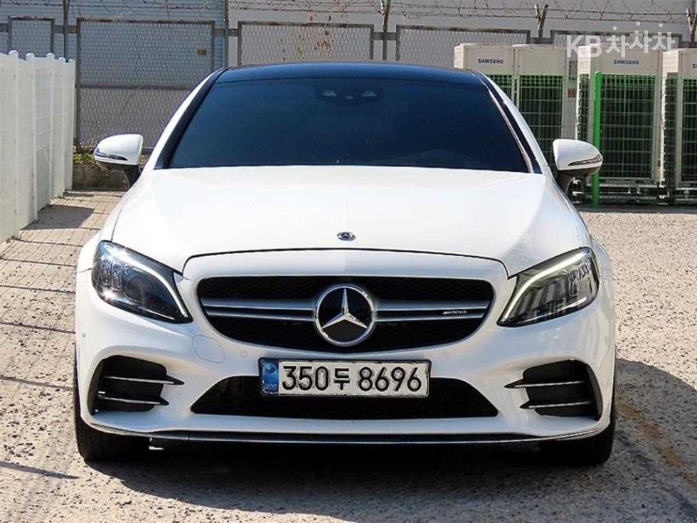 مرسيدس C-Class