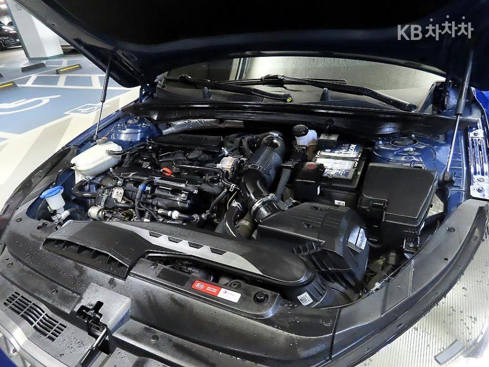 Kia K5 — miniaturë 19