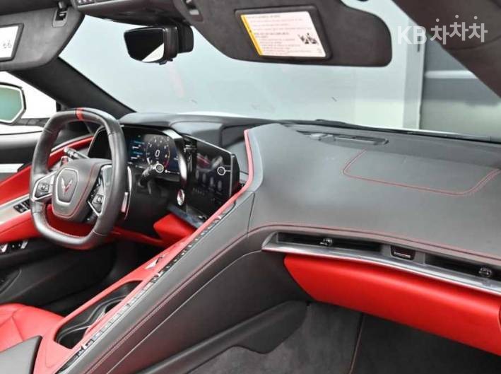 Chevrolet Corvette — miniaturë 8