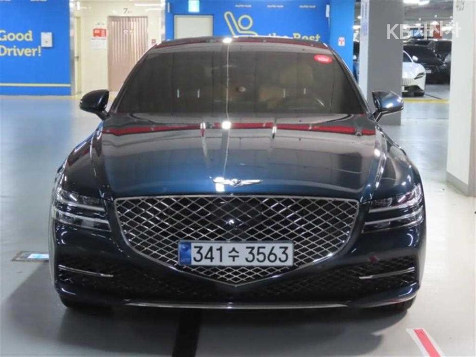 جينيسيس G80