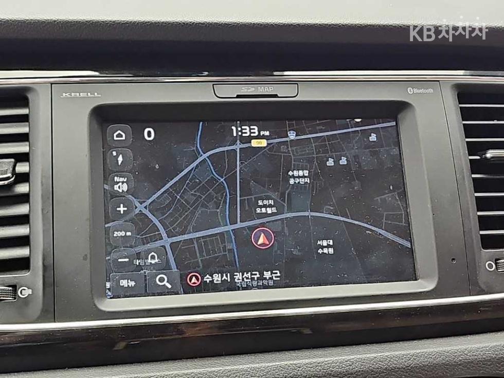 Kia Carnival — miniaturë 16