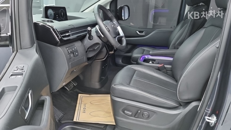 Hyundai Staria — miniaturë 7