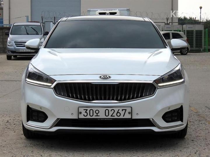 Kia K7 2.4 GDI Prestige — foto 1
