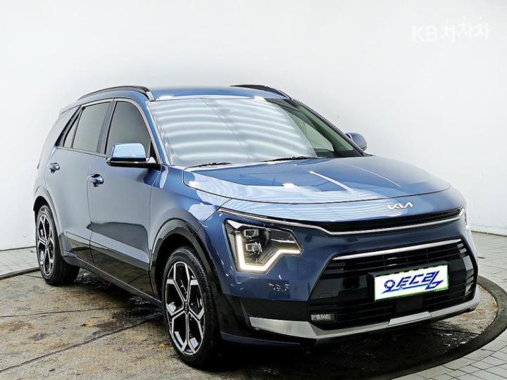 Kia Niro 1.6 HEV Prestige 2