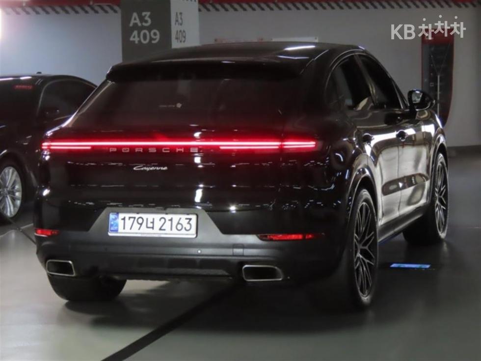 Porsche Cayenne — miniaturë 3