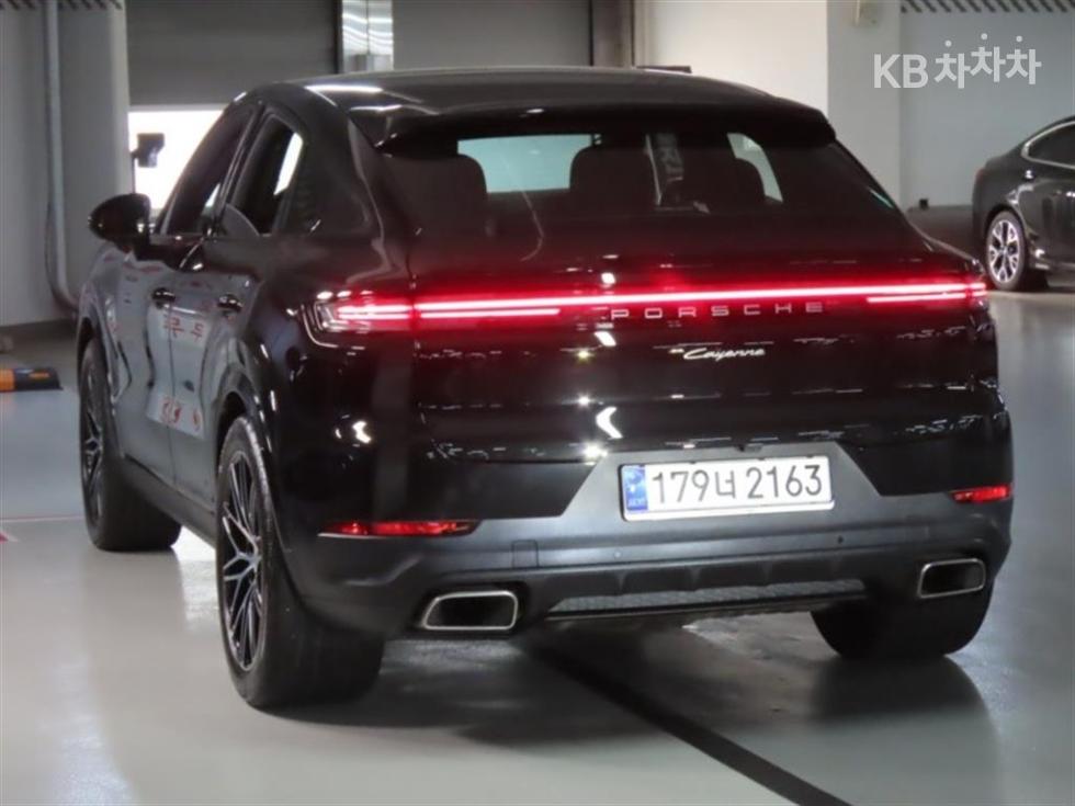 Porsche Cayenne — miniaturë 4