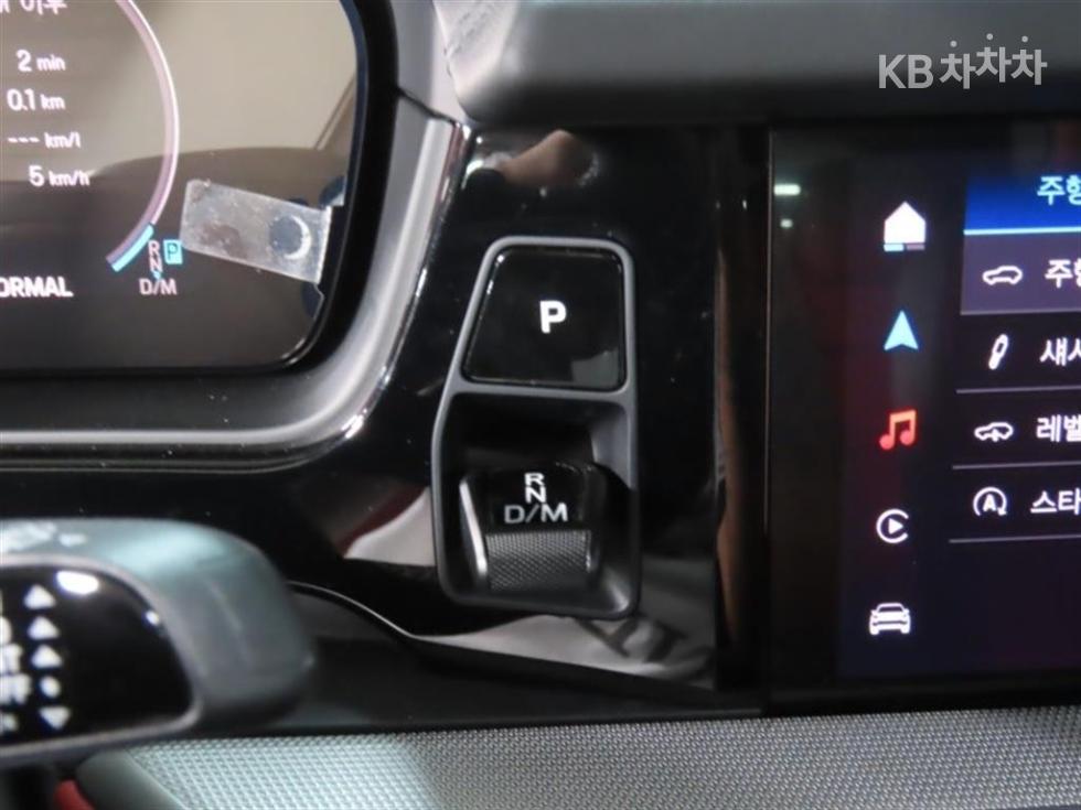 Porsche Cayenne — miniaturë 6