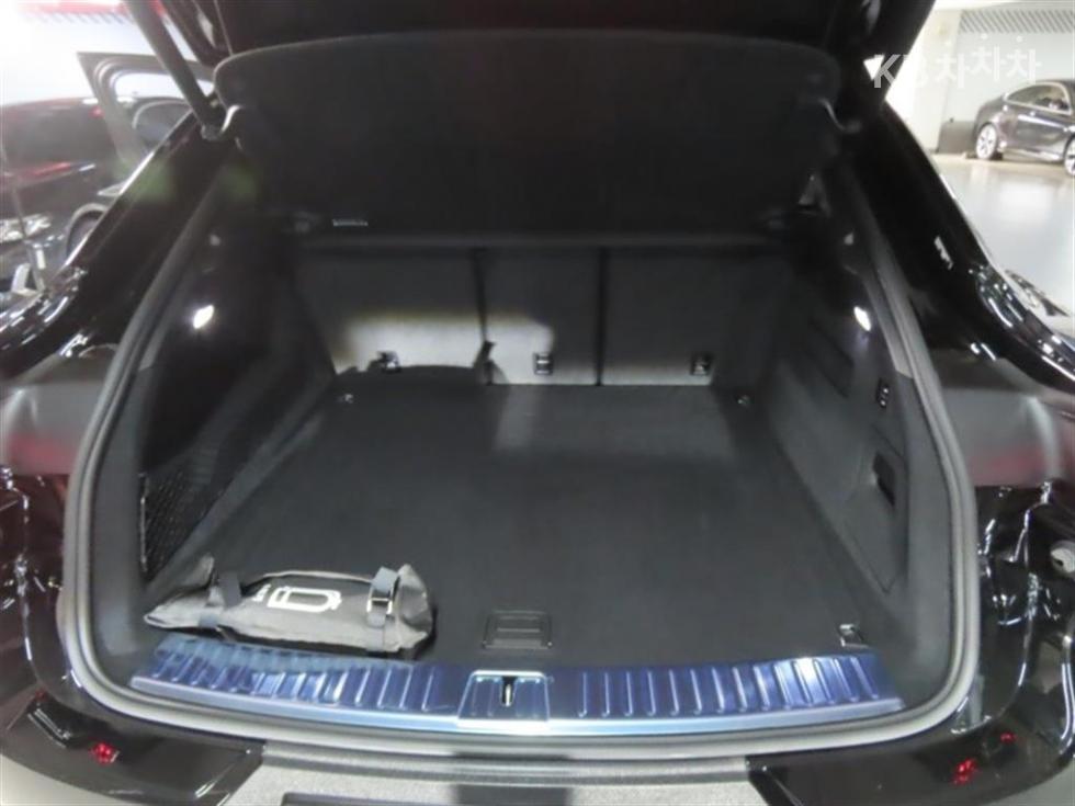Porsche Cayenne — miniaturë 17