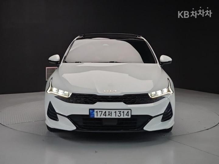 Kia K5 — miniaturë 2