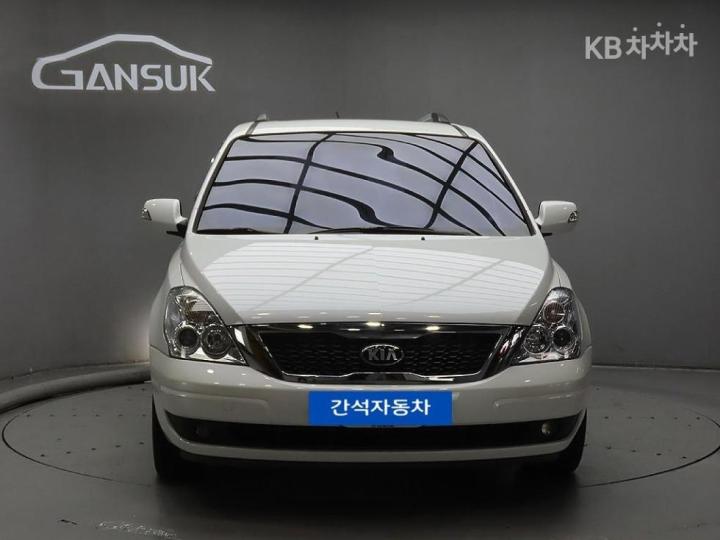 Kia Carnival limousine glx  luxury — foto 1