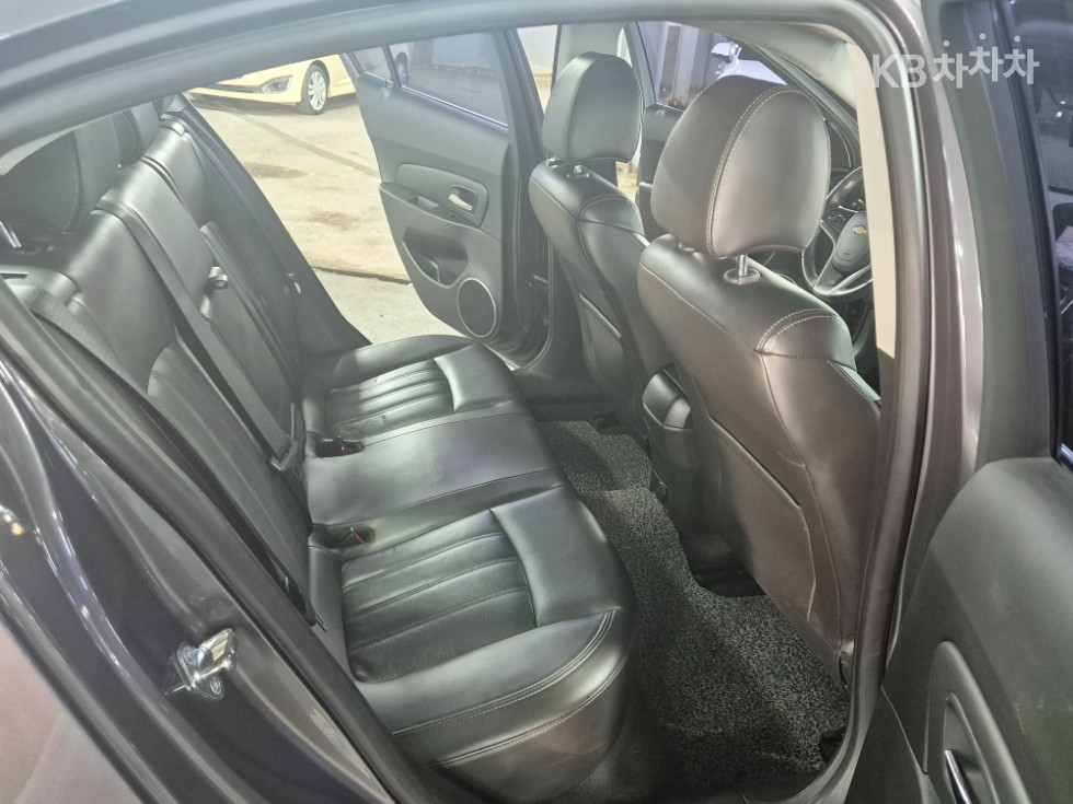 Chevrolet Cruze — miniaturë 8