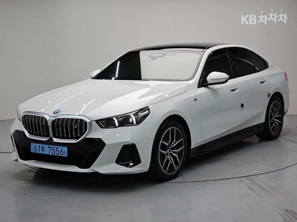 BMW i5 2025년식 BMW i5 xDrive 40 M Sport