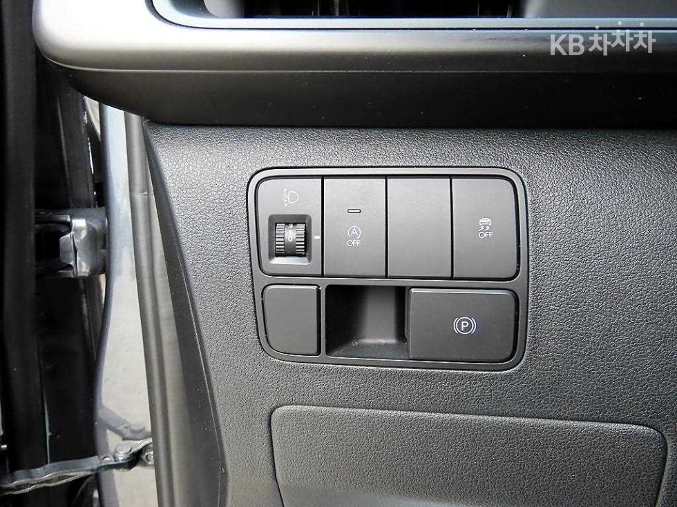 Hyundai Staria — miniaturë 12