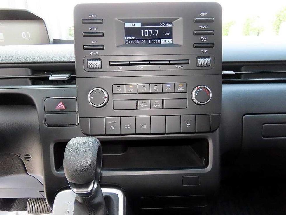 Hyundai Staria — miniaturë 13