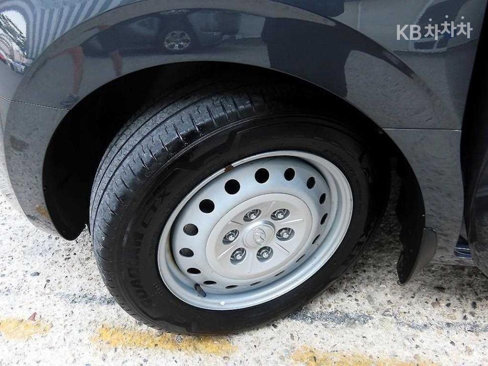 Hyundai Staria — miniaturë 20