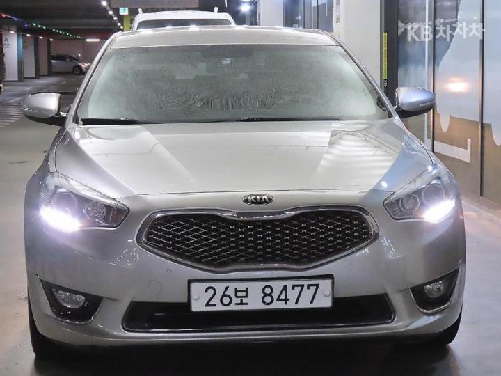 Kia K7 — miniaturë 2
