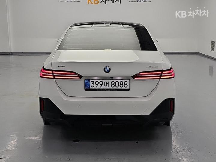 BMW 5er — miniaturë 3