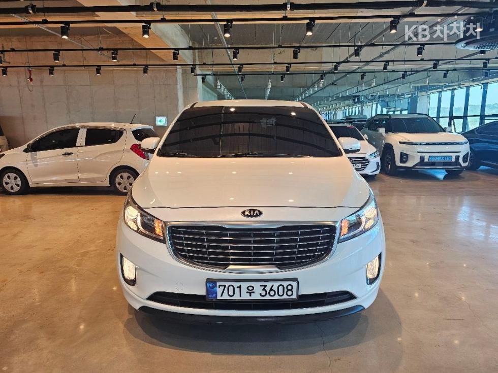 Kia Карнивал