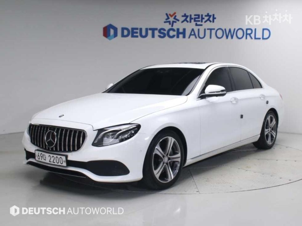 مرسيدس E-Class