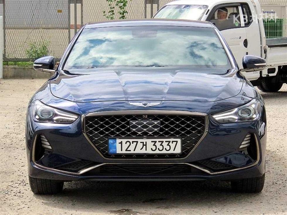 جينيسيس G70