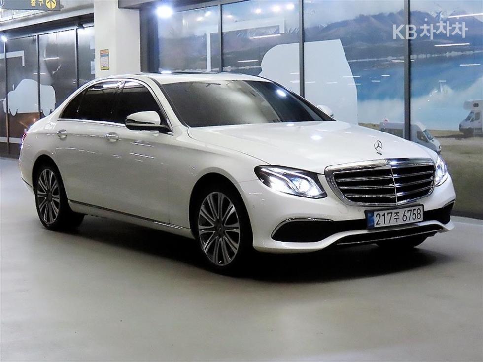 مرسيدس E-Class