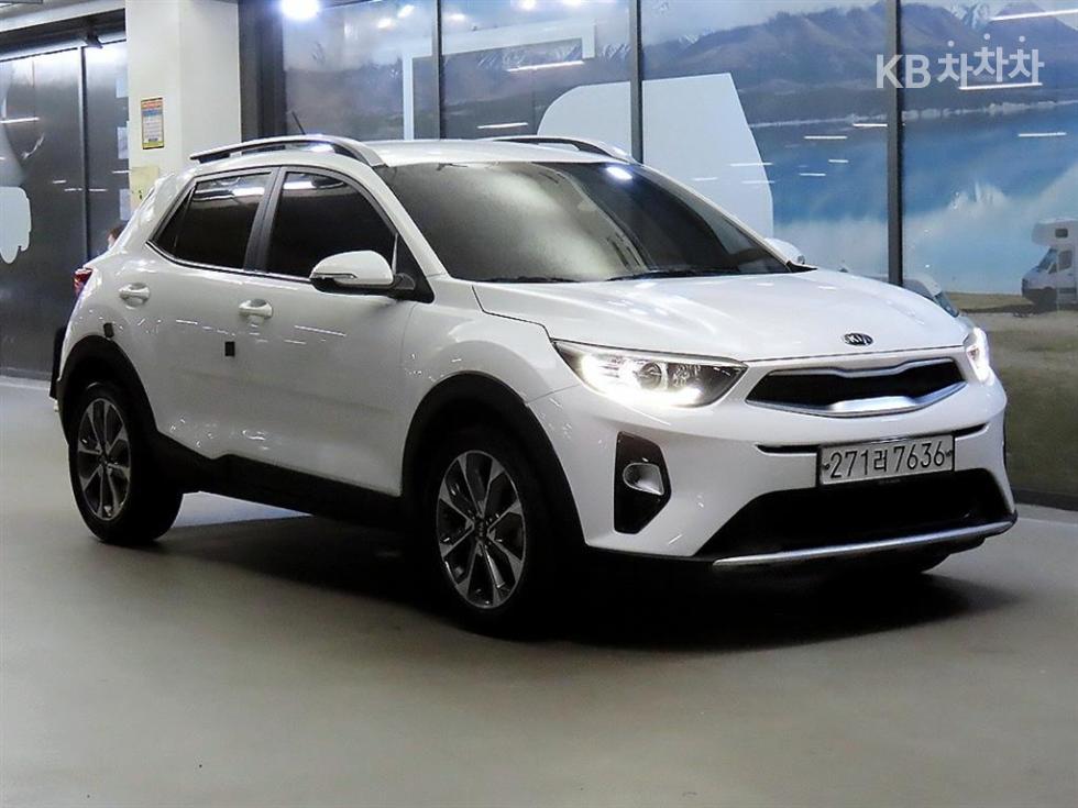 Kia Стоник