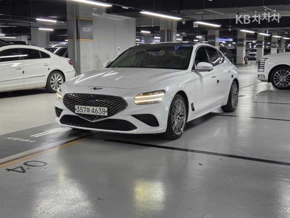 Genesis G70