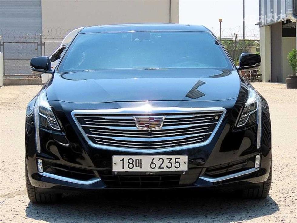 كاديلاك CT6