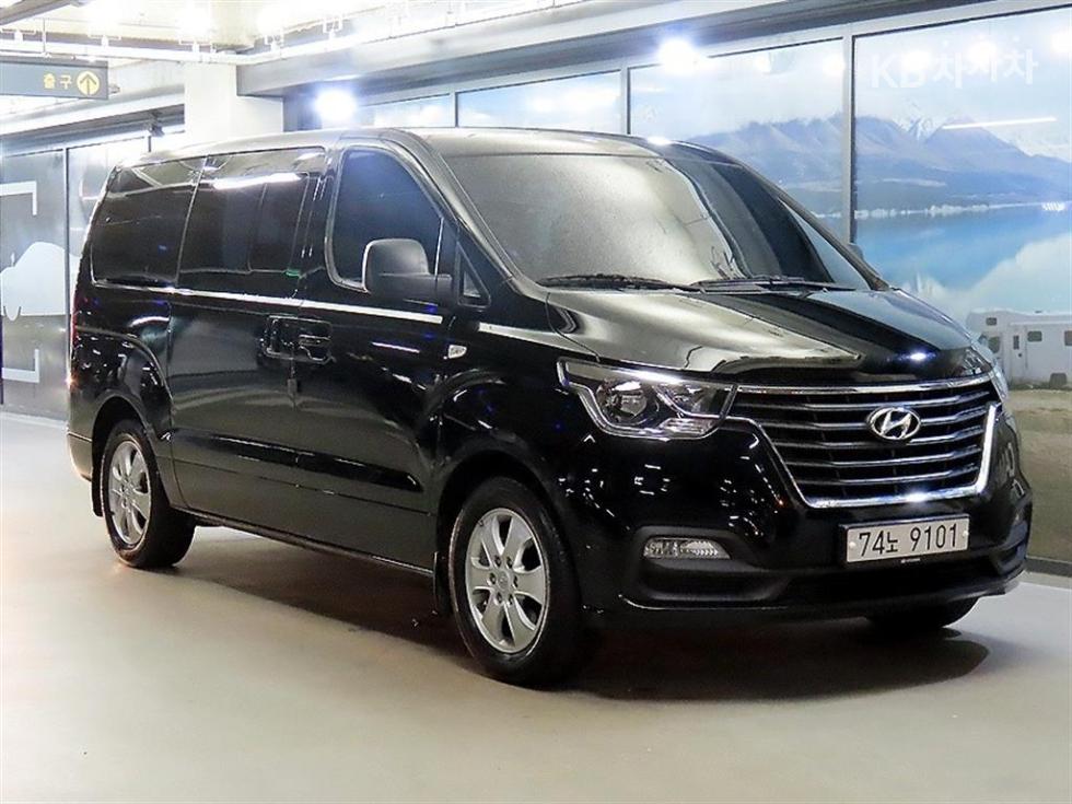 Hyundai Grand Starex