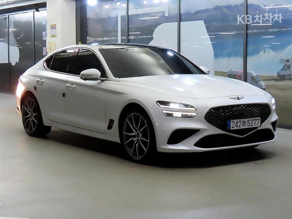 Genesis G70