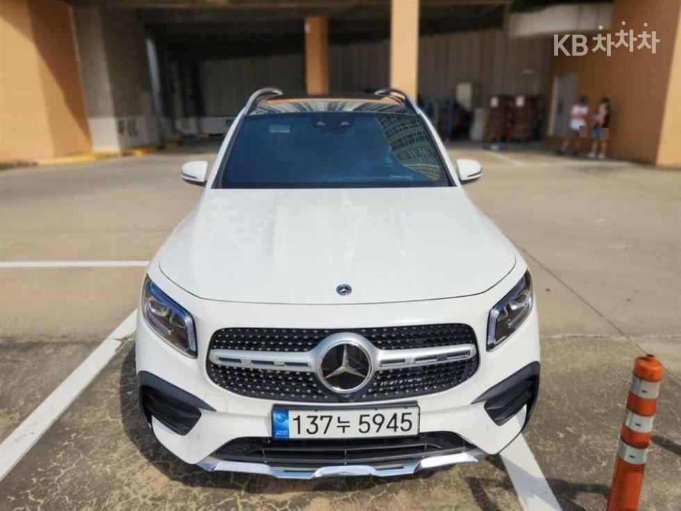 Mercedes-Benz GLB-Class