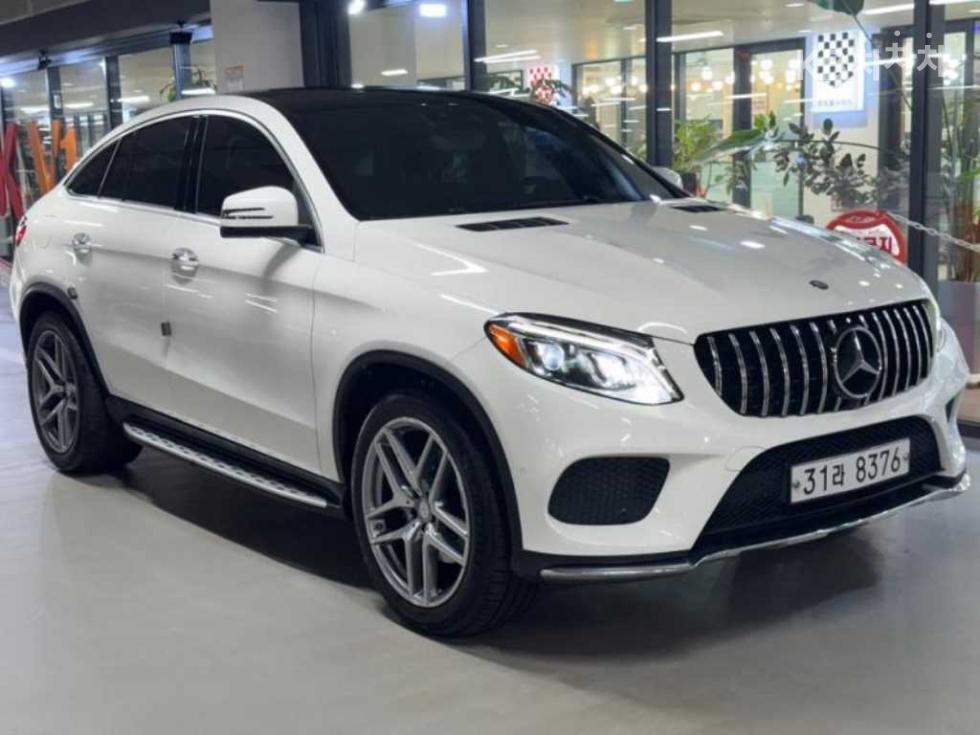 Mercedes-Benz GLE-Class